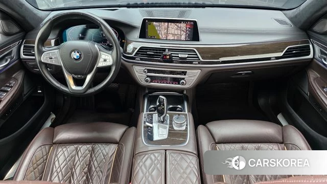 BMW 7 Series (G11) id 4542825 из Кореи 17