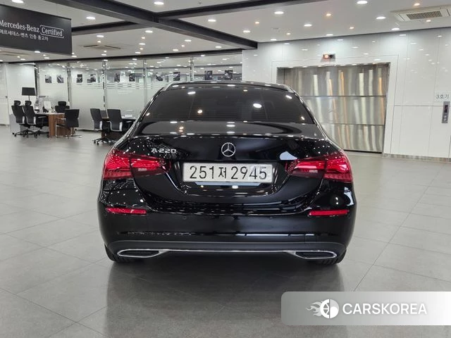 Mercedes-Benz A-Class W177 id 4505374 из Кореи 15