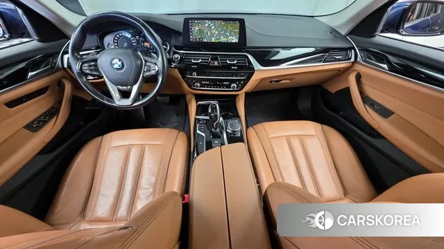 BMW 5 Series (G30) id 3345389 из Кореи 17