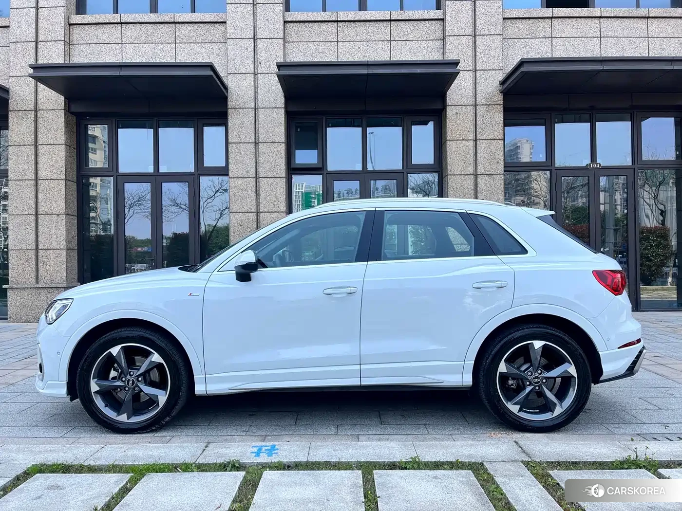 Audi Q3 id 4617210 из Китая 15