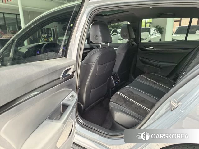 Volkswagen Golf id 4328786 из Китая 23