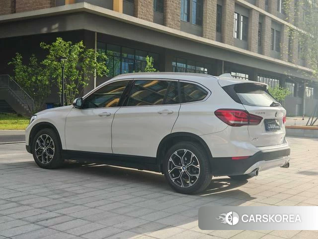 BMW X1 id 4313575 из Китая 10