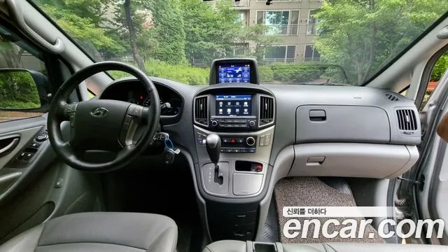 Hyundai The New Grand Starex id 2859663 из Кореи 17