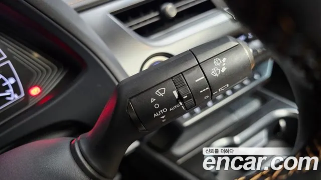 Lexus UX250h id 2672429 из Кореи 17