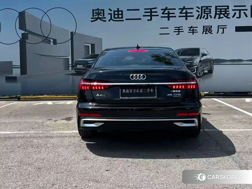 Audi A6L id 4607048 из Китая 11