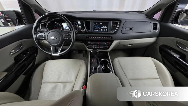 Kia The New Carnival id 4765098 из Кореи 17
