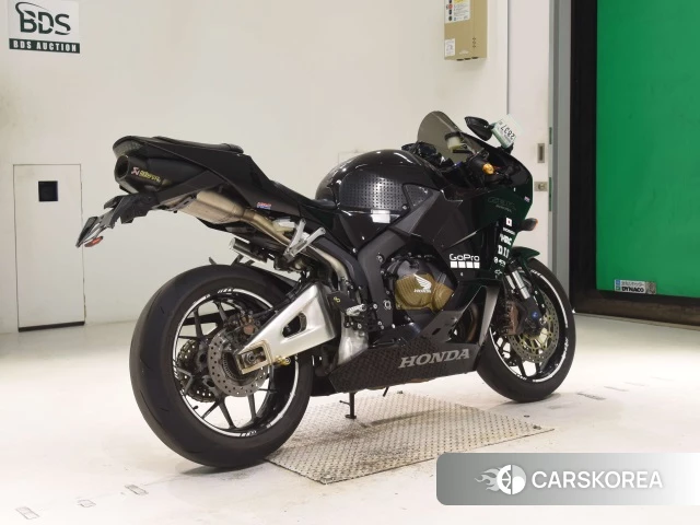 Проданный Honda CBR600RR ABS id 4373998 из Японии, фото 8