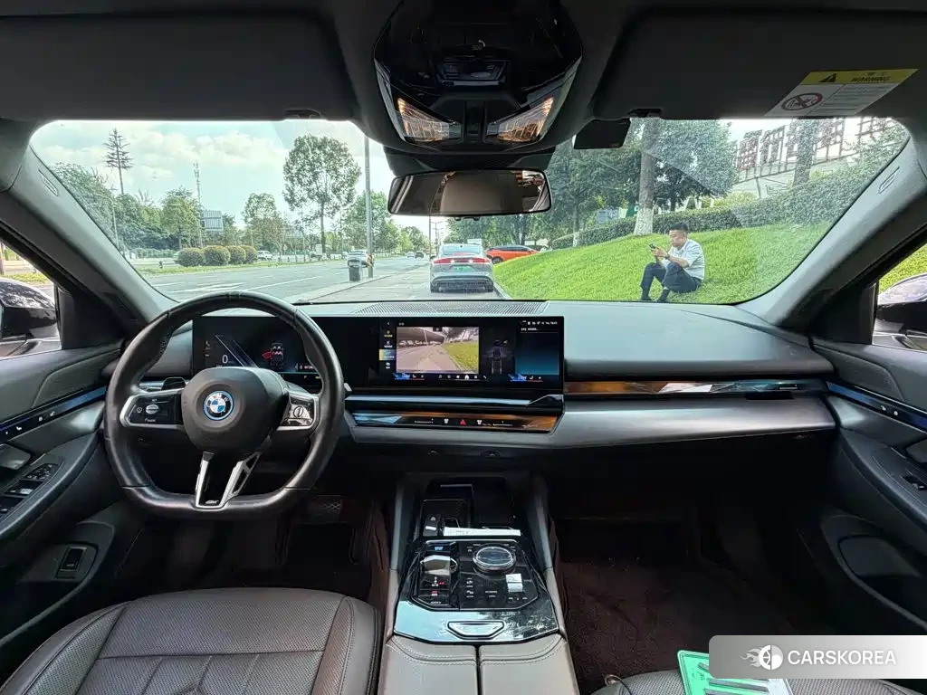 BMW i5 id 4679941 из Китая 11