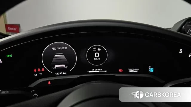 Porsche Taycan id 3081645 из Кореи 17