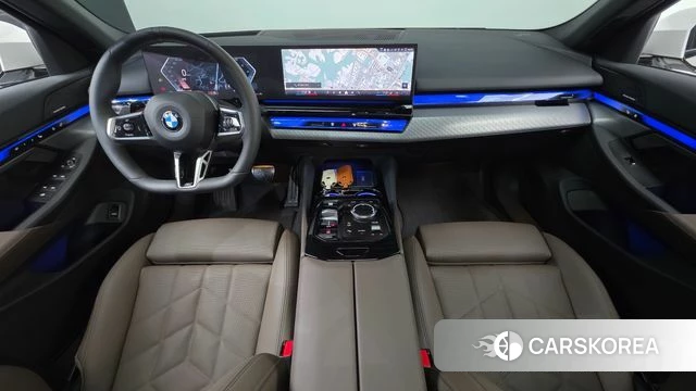 BMW 5 Series (G60) id 4266230 из Кореи 17