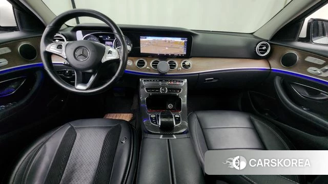 Mercedes-Benz E-Class W213 id 4615567 из Кореи 17