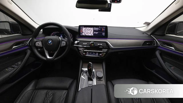 BMW 5 Series (G30) id 4406252 из Кореи 17