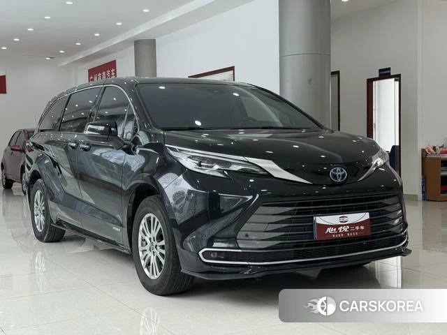 Toyota Saina id 4314770 из Китая 24