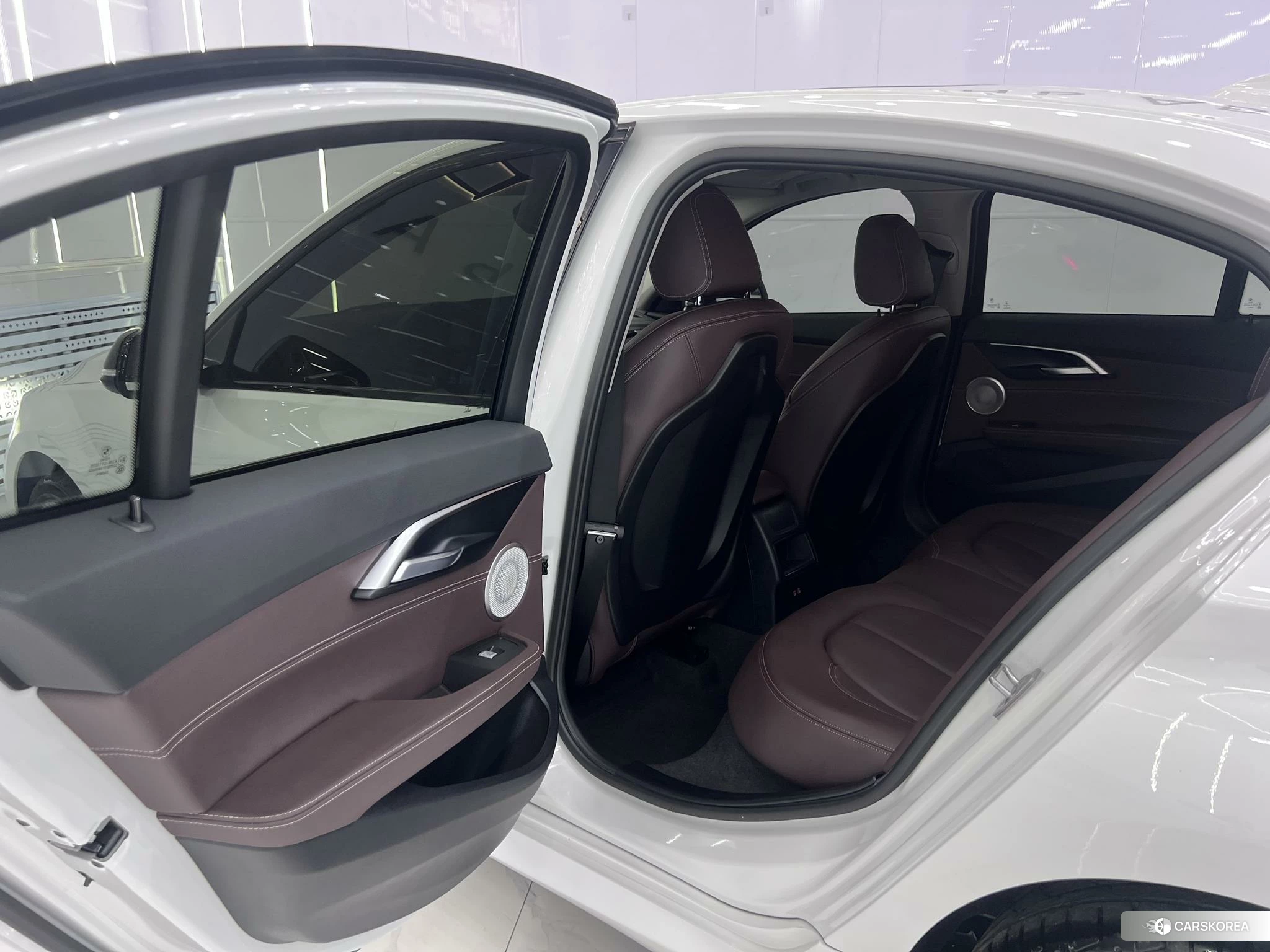 BMW 1 series id 4419486 из Китая 17