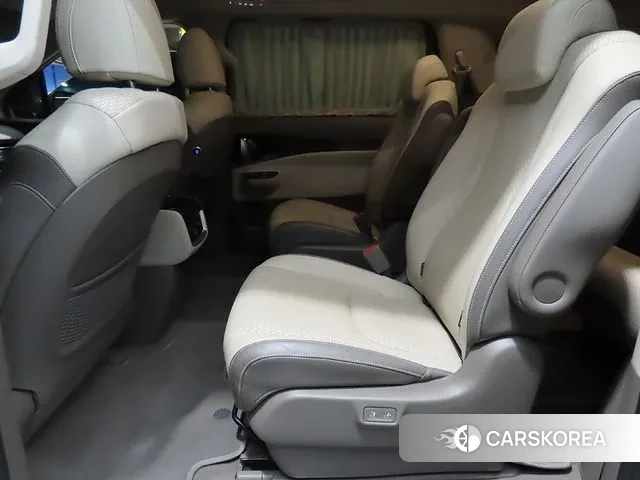 Kia Carnival 4th generation id 3023310 из Кореи 17