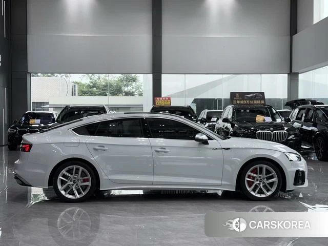 Audi A5 id 4274190 из Китая 7