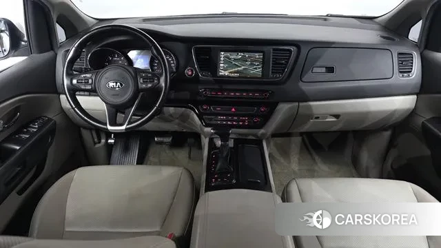 Kia All New Carnival id 3703923 из Кореи 17