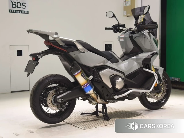 Проданный Honda X-ADV 750 2021 из Японии