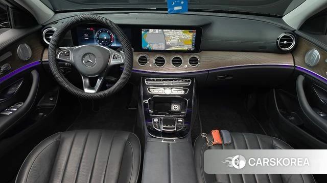 Mercedes-Benz E-Class W213 id 4311159 из Кореи 17