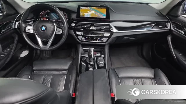 BMW 5 Series (G30) id 3788771 из Кореи 17