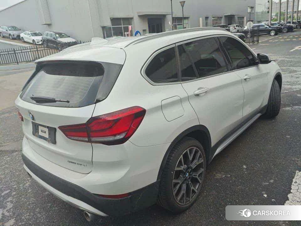 BMW X1 id 4487477 из Китая 7