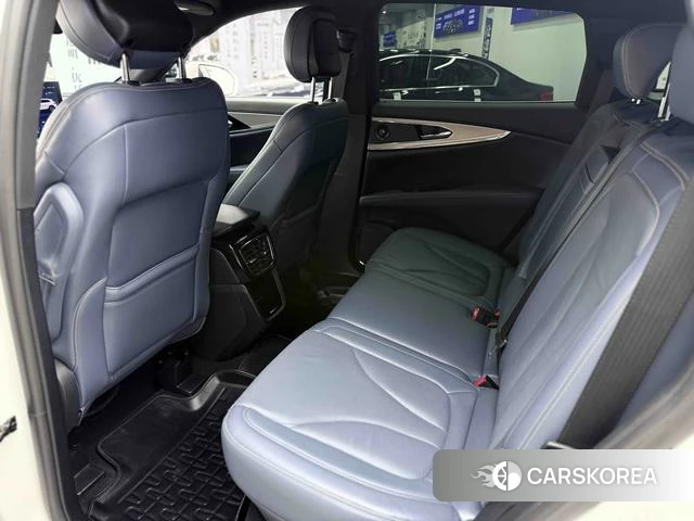 Lincoln Navigator id 4253421 из Китая 13