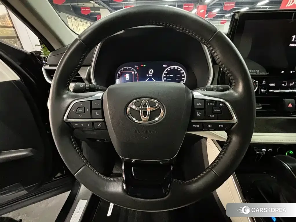 Toyota Highlander id 4599509 из Китая 21