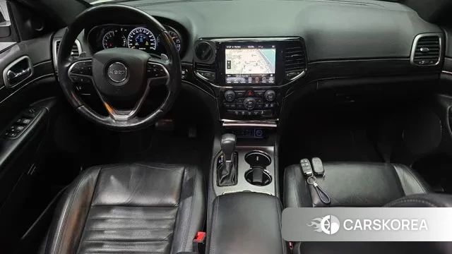 Jeep Grand Cherokee id 3681855 из Кореи 17