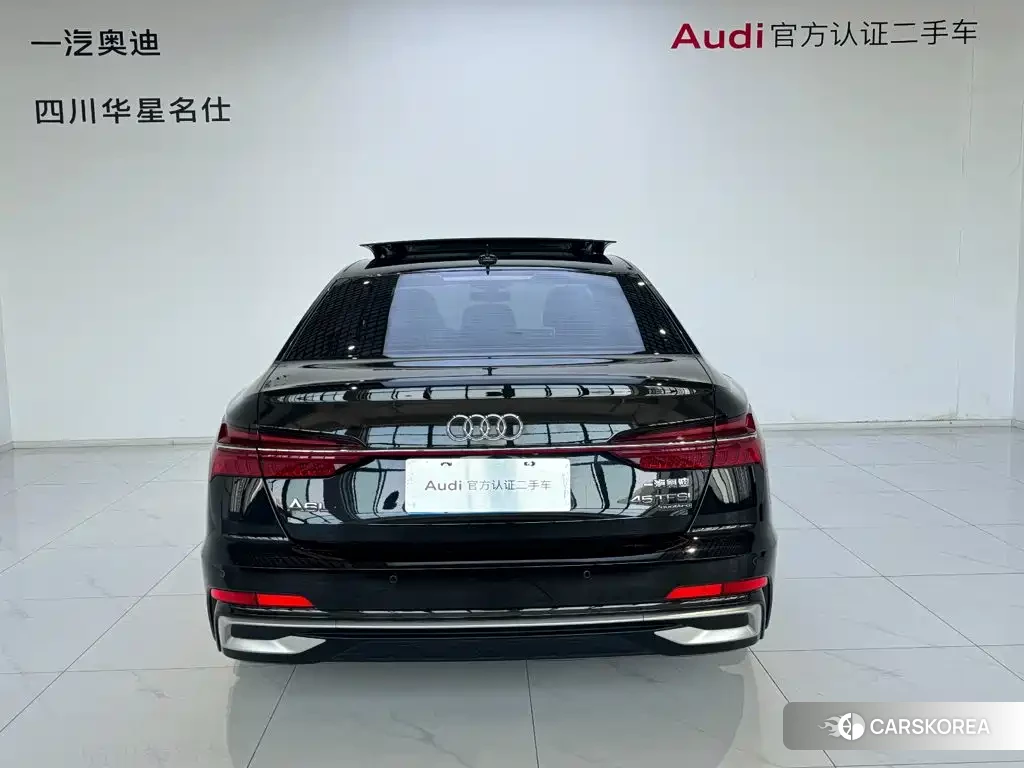 Audi A6L id 4622372 из Китая 17