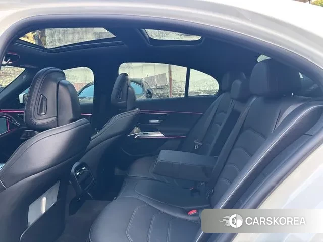 Mercedes-Benz E-Class W214 id 3590663 из Кореи 7