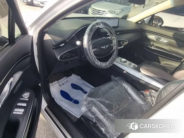 Genesis GV70 id 2940476 из Кореи 17