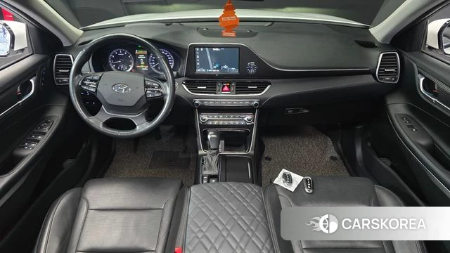 Hyundai Grandeur IG id 3801691 из Кореи 17