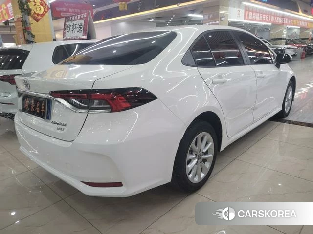 Toyota Corolla id 4275495 из Китая 17