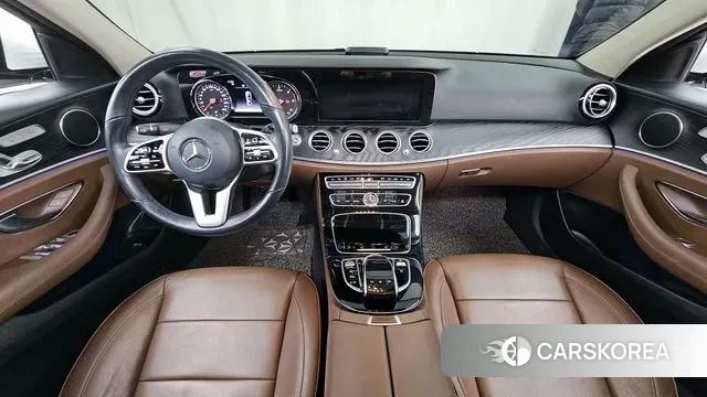 Mercedes-Benz E-Class W213 id 3772941 из Кореи 17