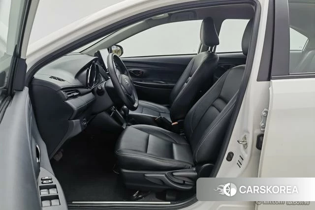 Toyota YARIS L to enjoy id 4259127 из Китая 21