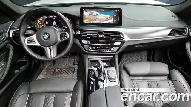 BMW 5 Series (G30) id 2943639 из Кореи 17