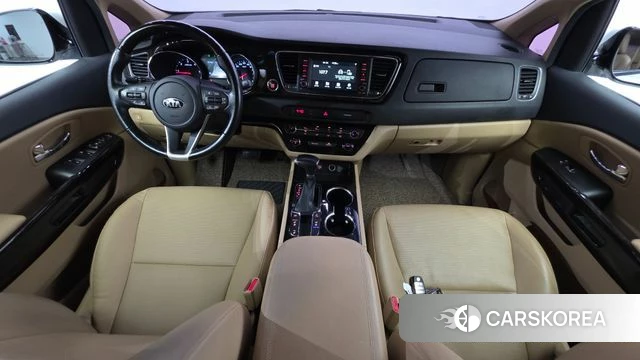 Kia The New Carnival id 4447558 из Кореи 17