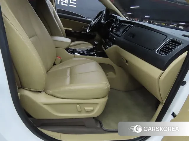 Kia The New Carnival id 3220797 из Кореи 17