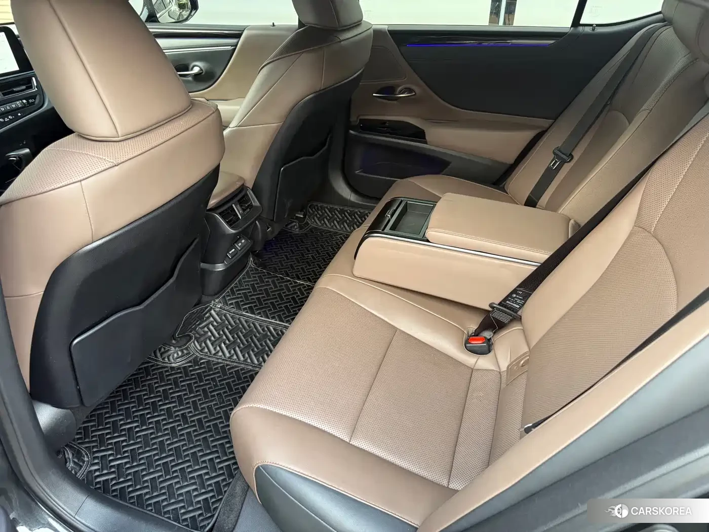 Lexus ES id 4559757 из Китая 7