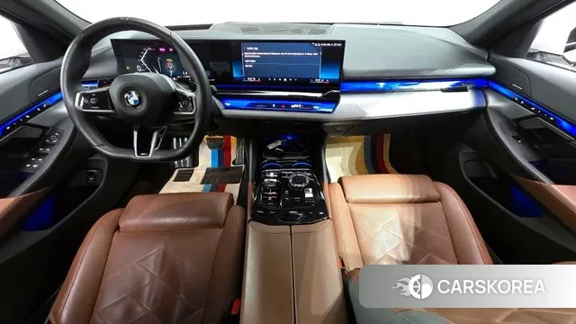 BMW 5 Series (G60) id 3614770 из Кореи 17