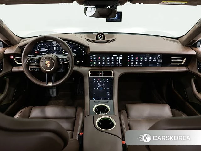 Porsche Taycan id 4308475 из Кореи 17