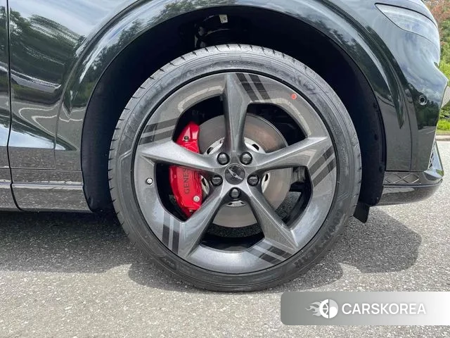 Genesis GV70 id 3036264 из Кореи 17