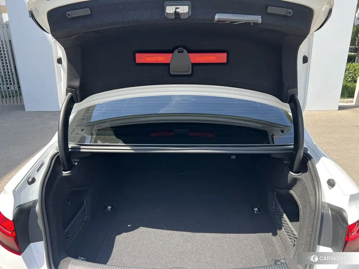 Audi A4L id 4606883 из Китая 12
