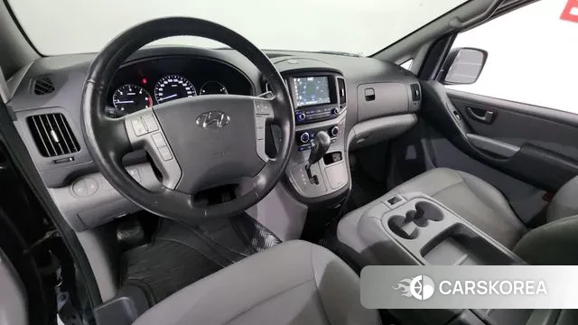 Hyundai The New Grand Starex id 3718689 из Кореи 17