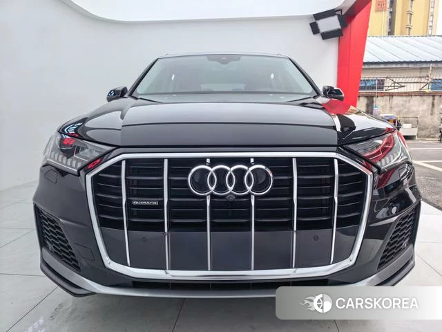 Audi Q7 id 4265844 из Китая 17