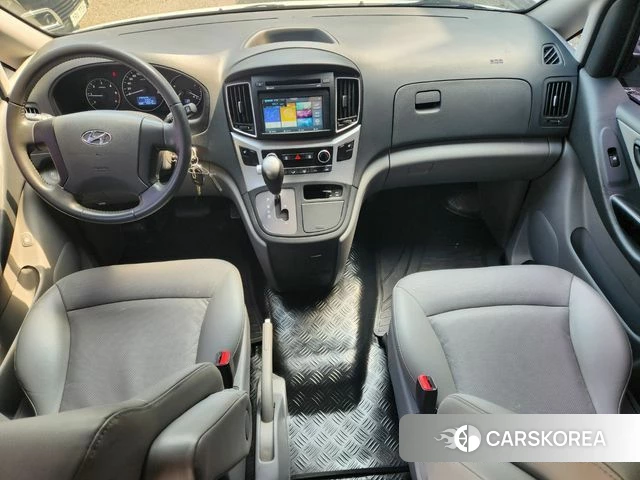 Hyundai The New Grand Starex id 4543258 из Кореи 10