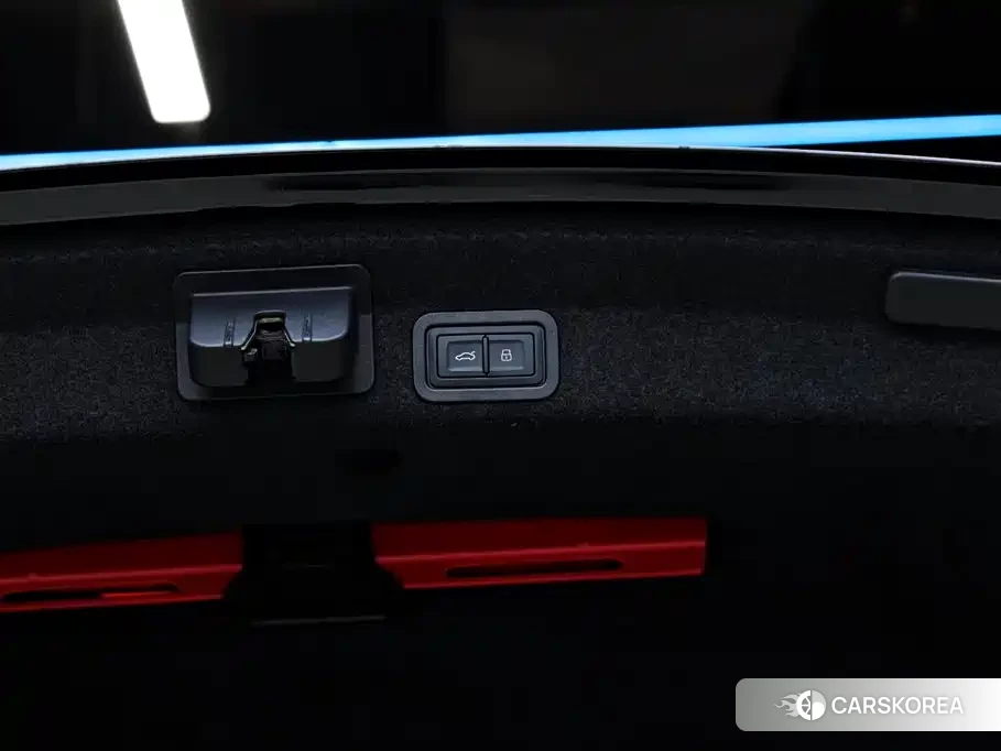 Audi S6 id 4559856 из Китая 38