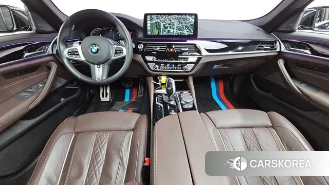 BMW 5 Series (G30) id 3390227 из Кореи 17