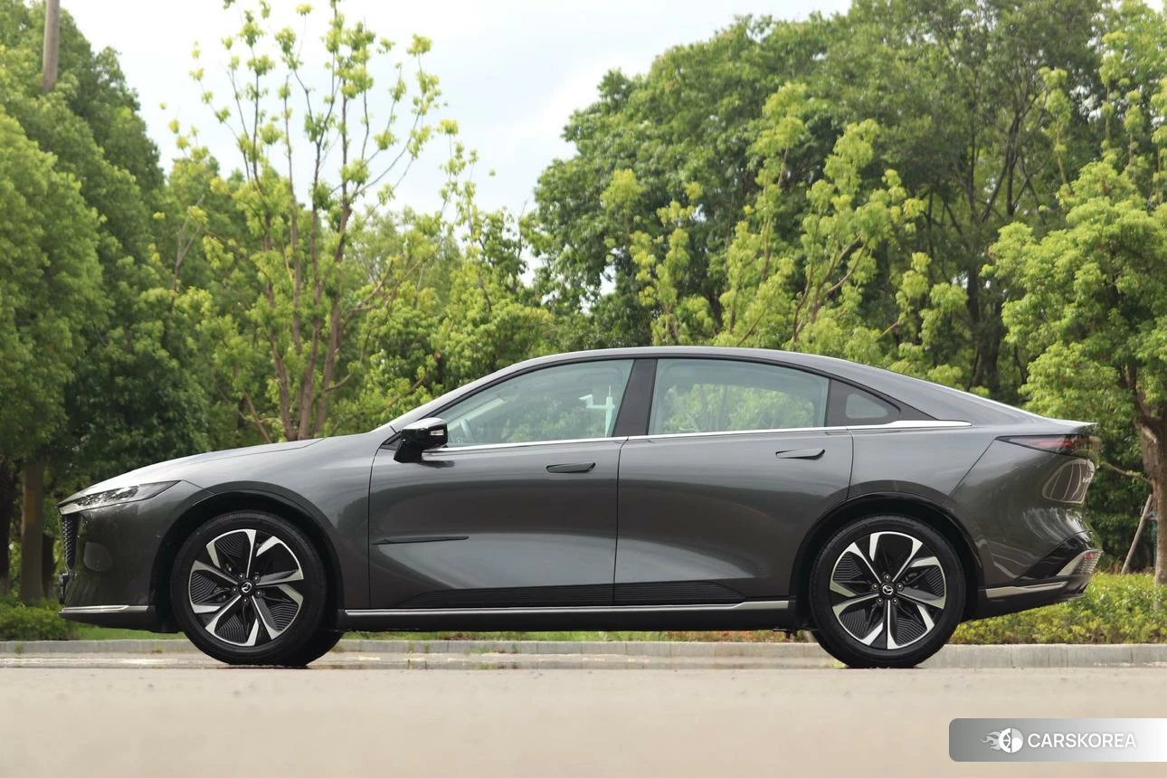 Mazda EZ-6 id 4440693 из Китая 17