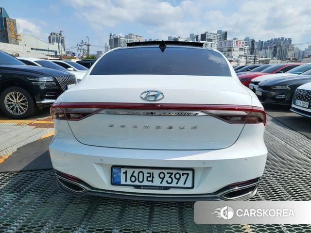 Hyundai The New Grandeur IG id 4935984 из Кореи 17